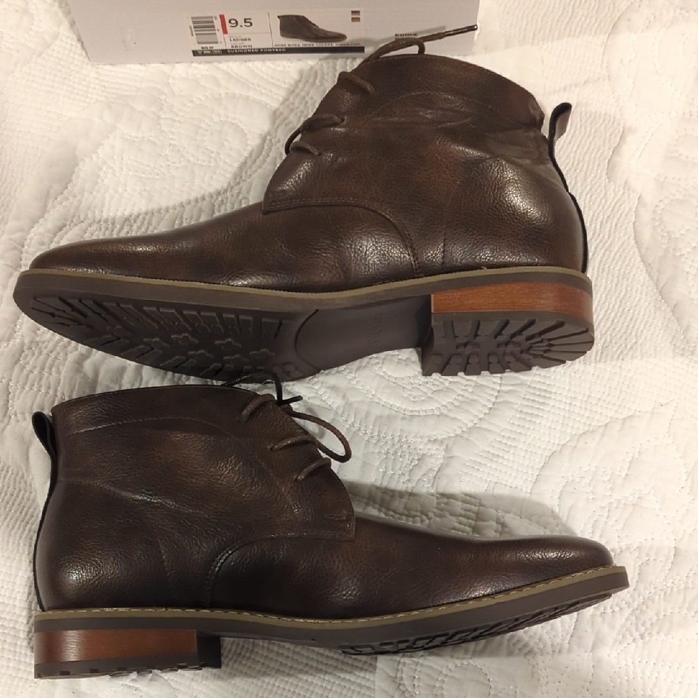 Sonoma Men's Dark Brown Ledger Boots, Size 9.5 Men's - Picture 4 of 6